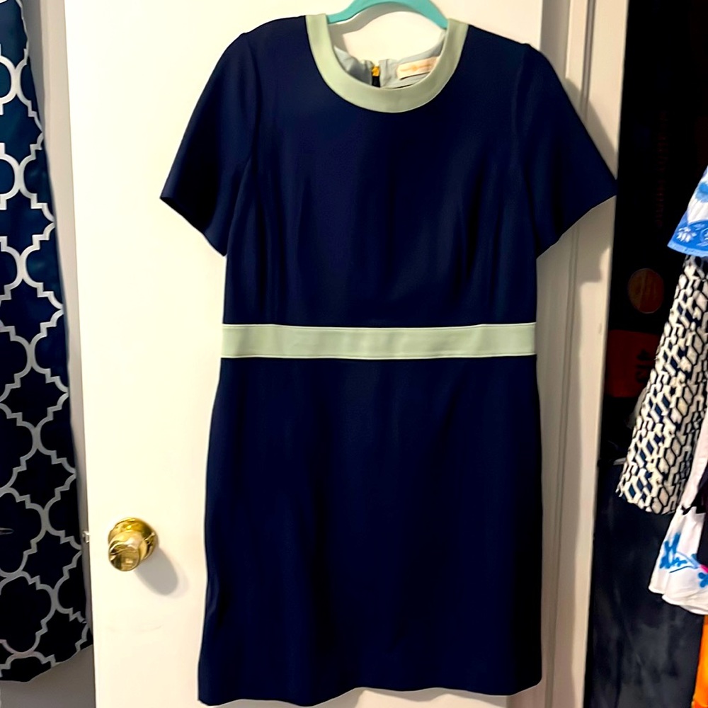 Awesome work shift dress, gently used.